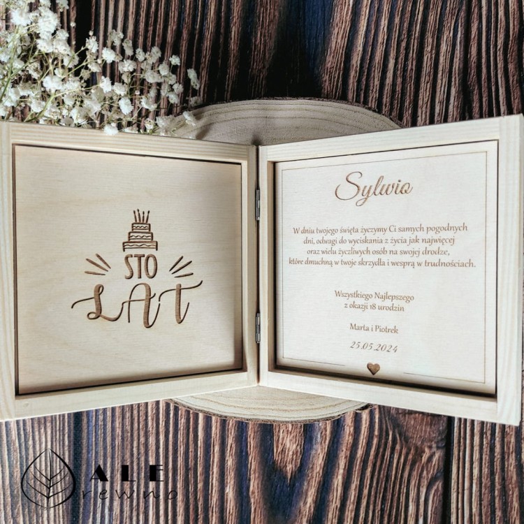 Drewniane pudełko na urodziny 18