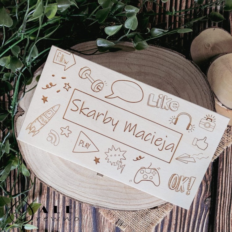 Drewniane pudełko na skarby pieniądze dziecka