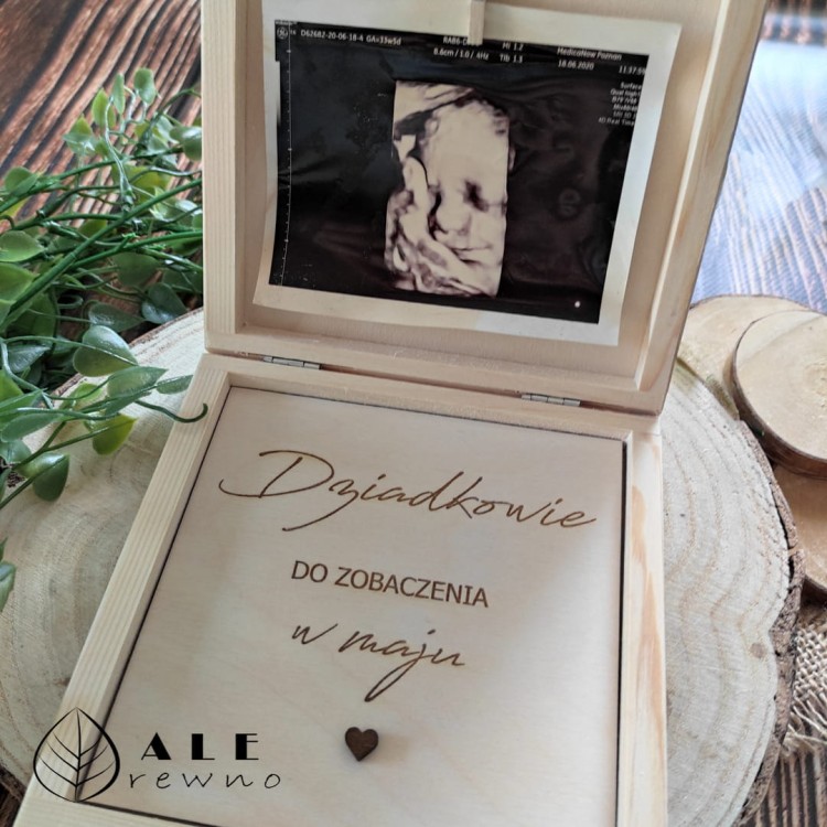 Pudełko personalizowane z informacją o ciąży dla Dziadków