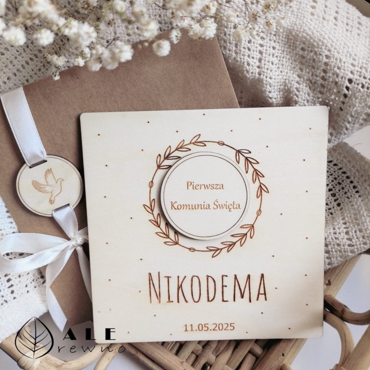 Kartka z życzeniami pamiątka na Komunię Świętą