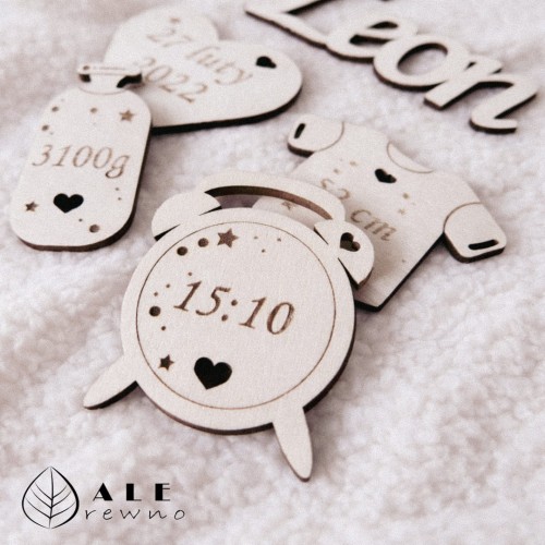 Drewniane metryczki z grawerem