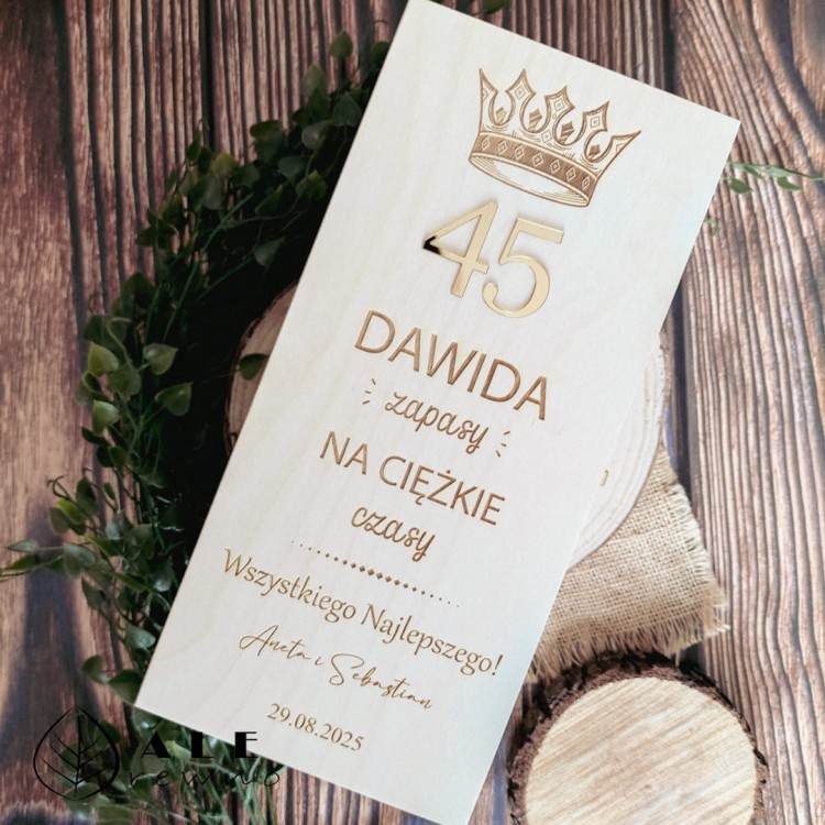 Drewniana skrzynka na alkohol